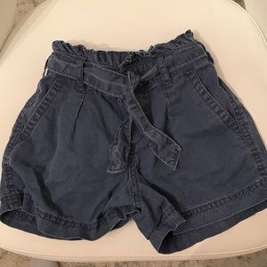 Girl’s Gap Paperbag shorts